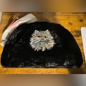 Kate Spade black party velvet cat clutch purse